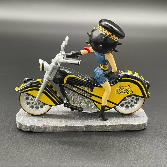 Bradford Exchange Betty Boop Born to Ride Collection Born to be Boop Figurine - Picture 8 of 15